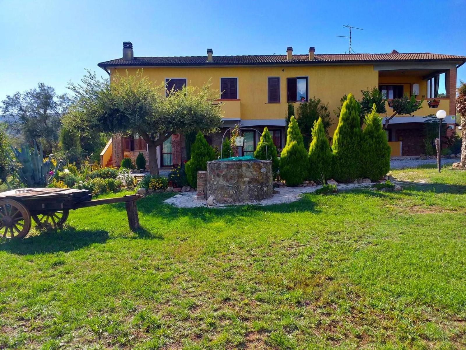 Agribike Agriturismo Poggio Rossino Gavorrano Buitenkant foto